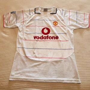 Manchester United Vodafone White jersey